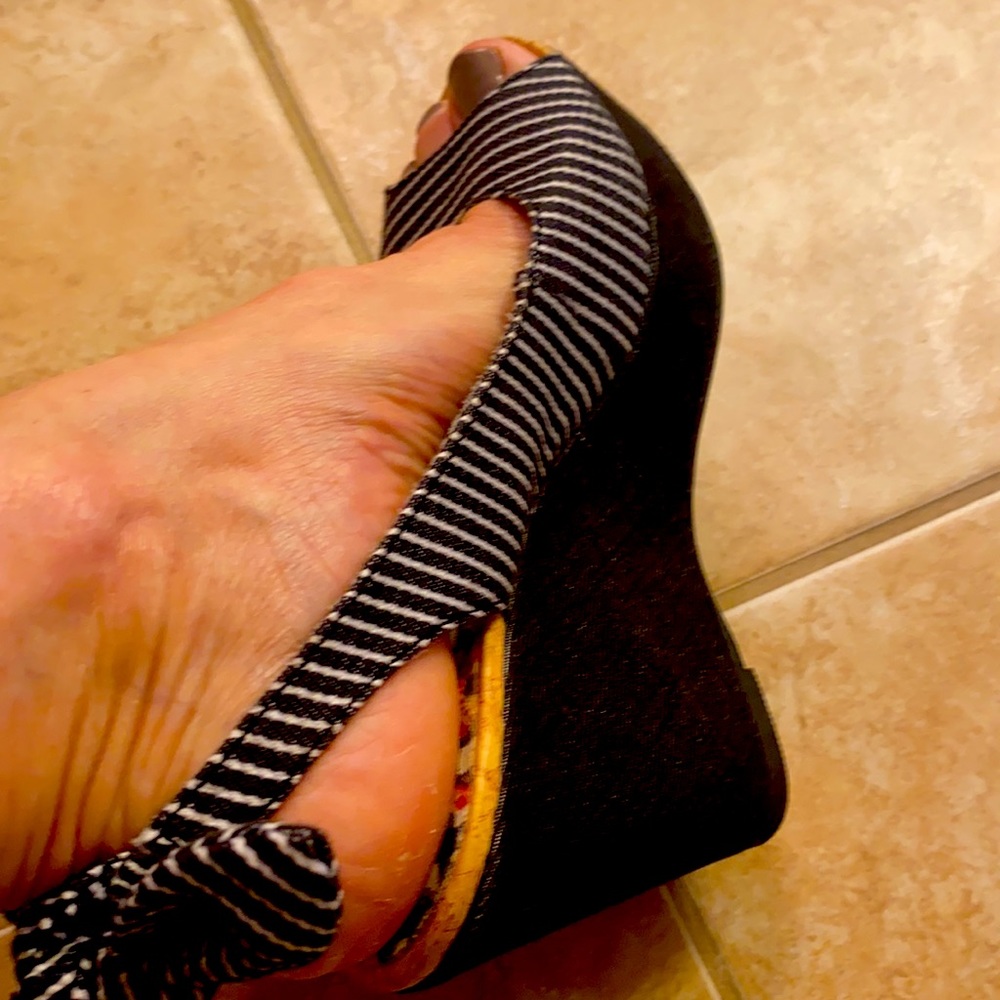 Wedges - Picture 4 of 4